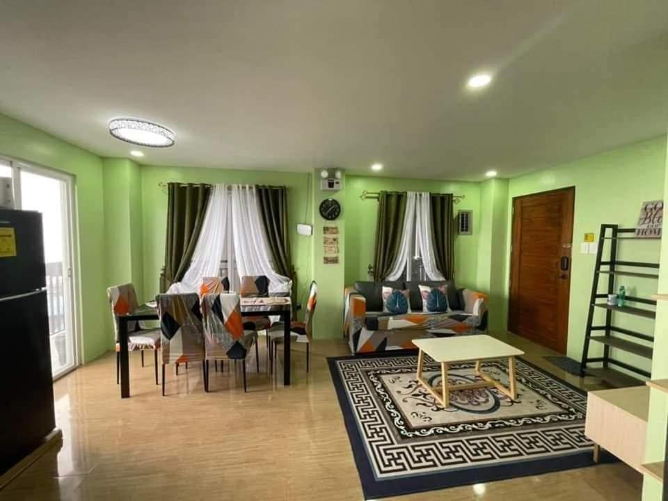 Mountain And Sunsetview Baguio Residences Baguio City Bilik gambar